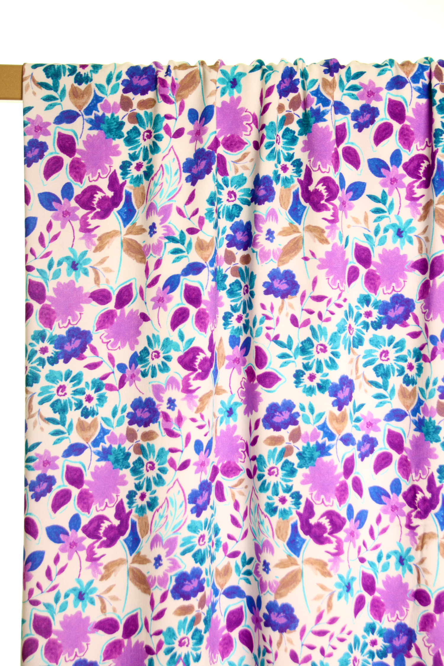 Viscose small flowers van Atelier Jupe